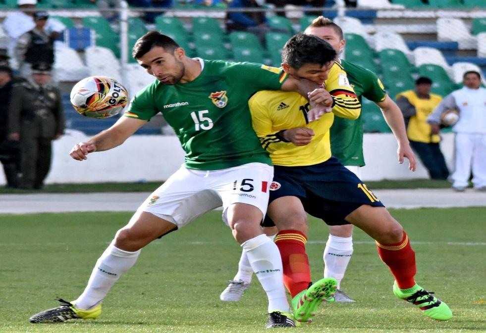 Jugador de Bancruz Piraí en competencia