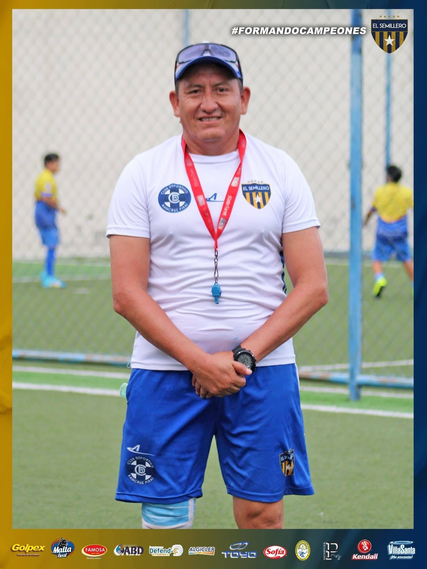 Profesor Lizandro Saavedra Arancibia