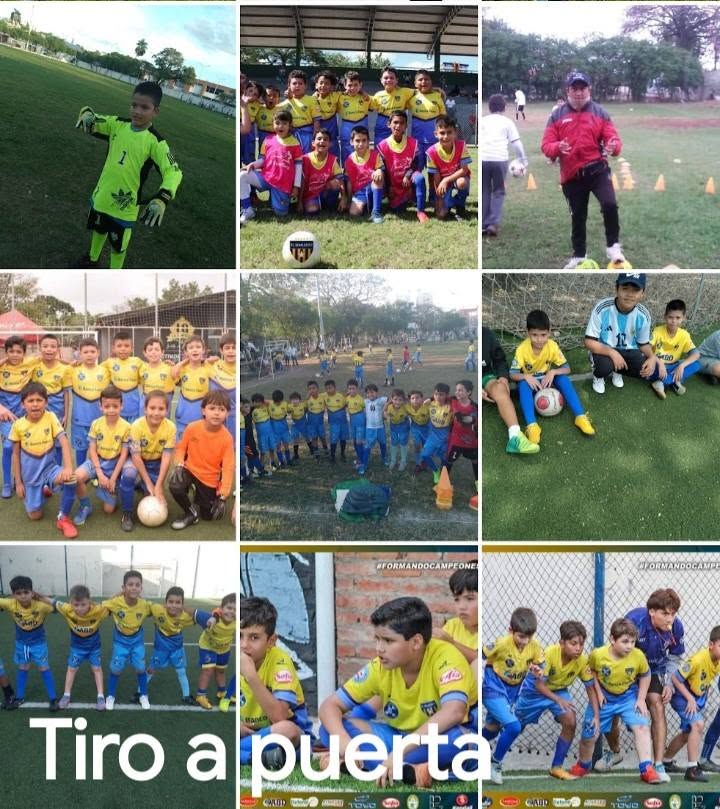 Profesor Lizandro Saavedra durante una actividad de El Semillero