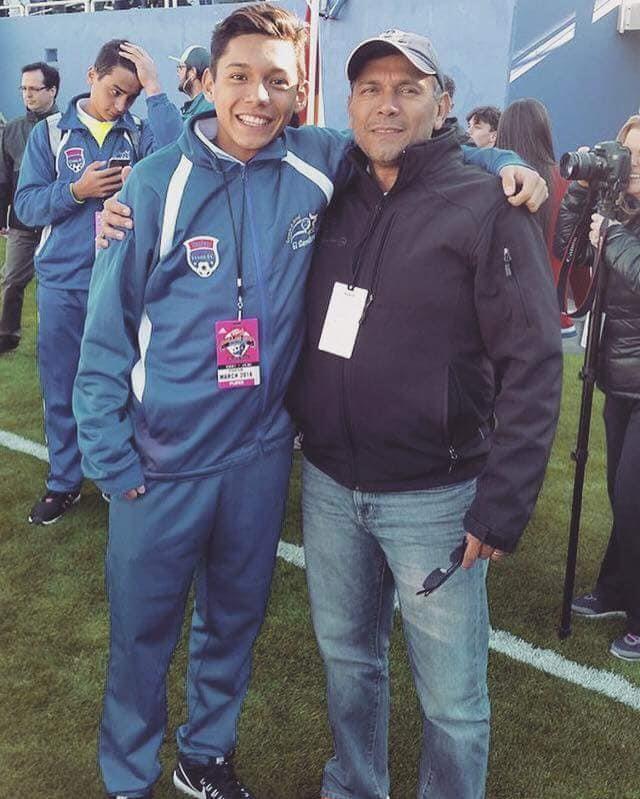 Eduardo James durante una actividad deportiva