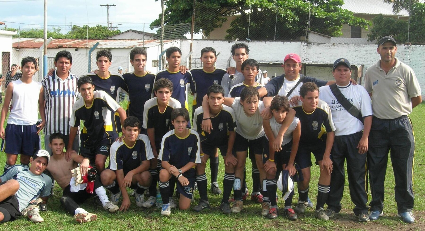 Equipo campeón de El Semillero en 2004