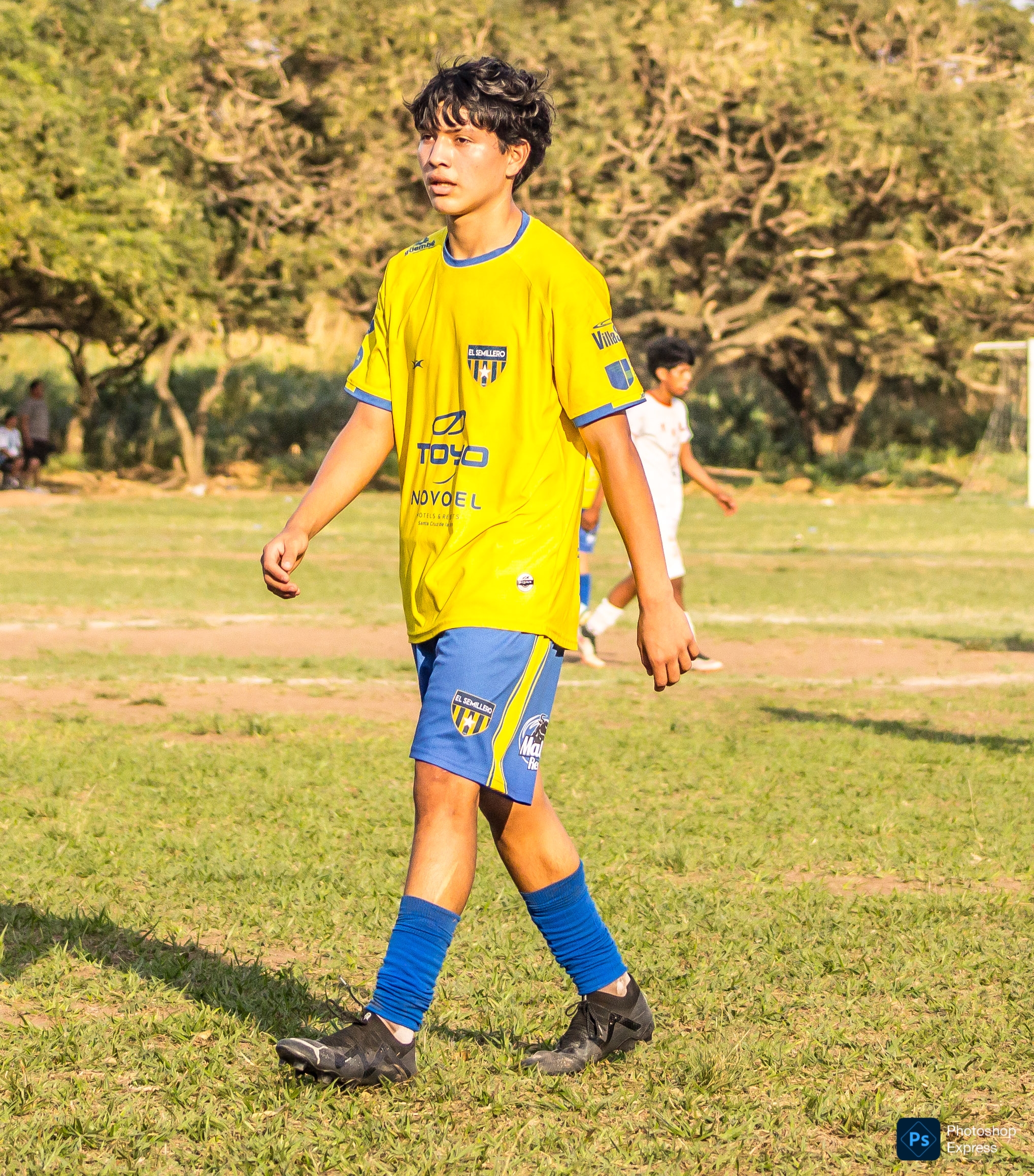 Leonel Flores, fotografía 2